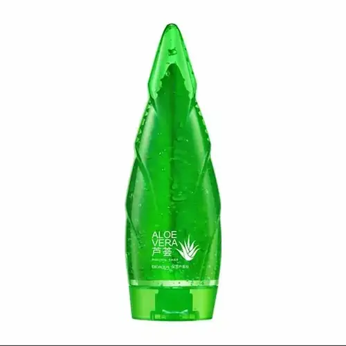pgs5s72isfI2fQMurwYxCeuMSIdbxnxLC9mD0ZJJNEGqJcOcH0.jpg_512X512X70 ژل آبرسان آلوئه ورا بیوآکوا BIOAQUA ALOE VERA جوان کننده و نرم کننده پوست 120 گرم - Image 1