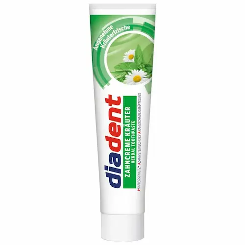 diadent-pasta-do-zebow-125ml-krauter خمیر دندان دیادنت Diadent Clean Fresh حاوی عصاره بابونه ، نعناع و مریم گلی 125میل - Image 1